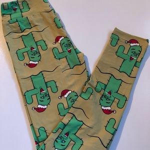 Tween LuLaRoe Christmas Leggings